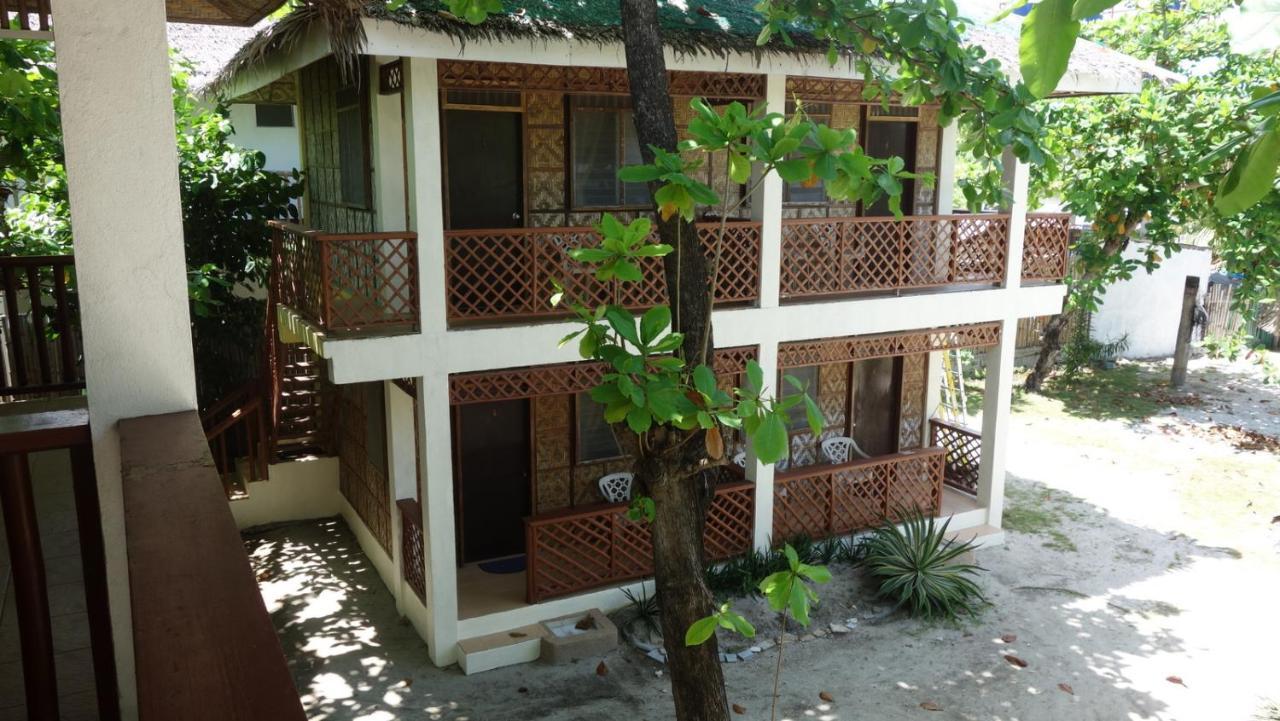 The Shark'S Tail Dive Center Hotel Daanbantayan Ngoại thất bức ảnh
