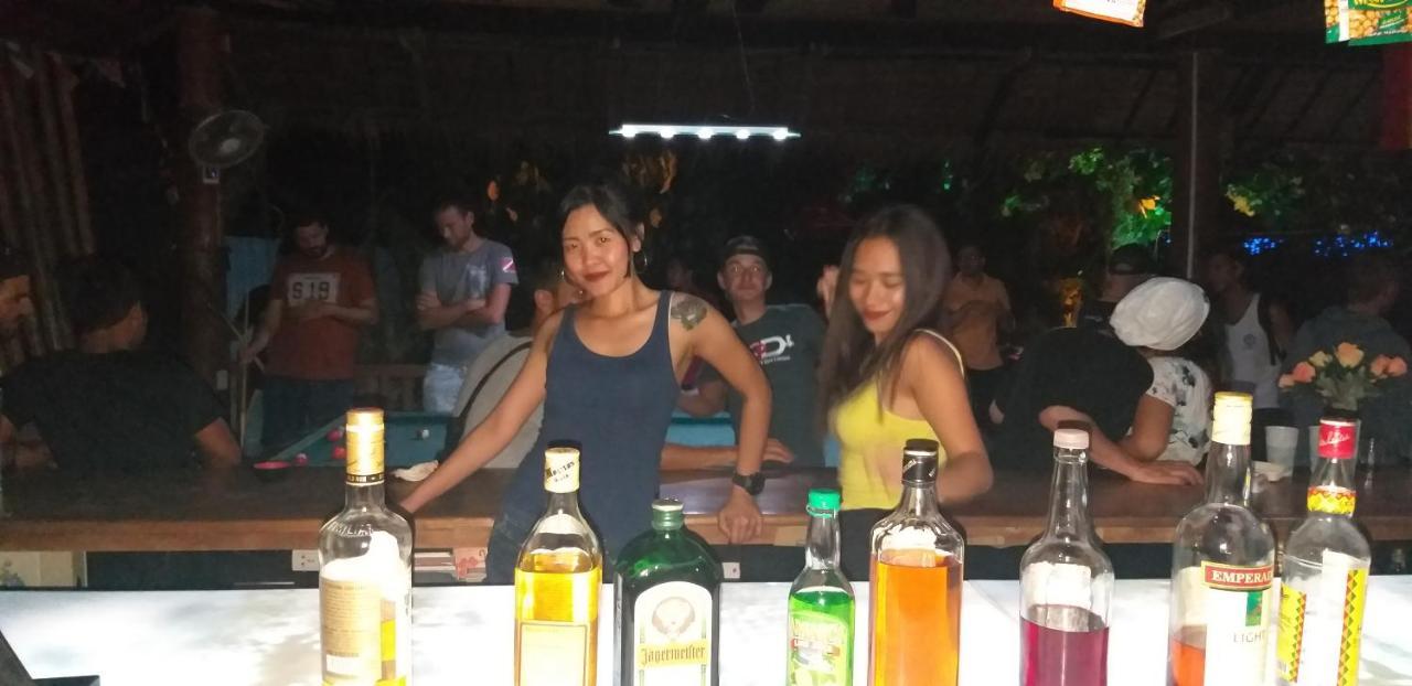 The Shark'S Tail Dive Center Hotel Daanbantayan Ngoại thất bức ảnh