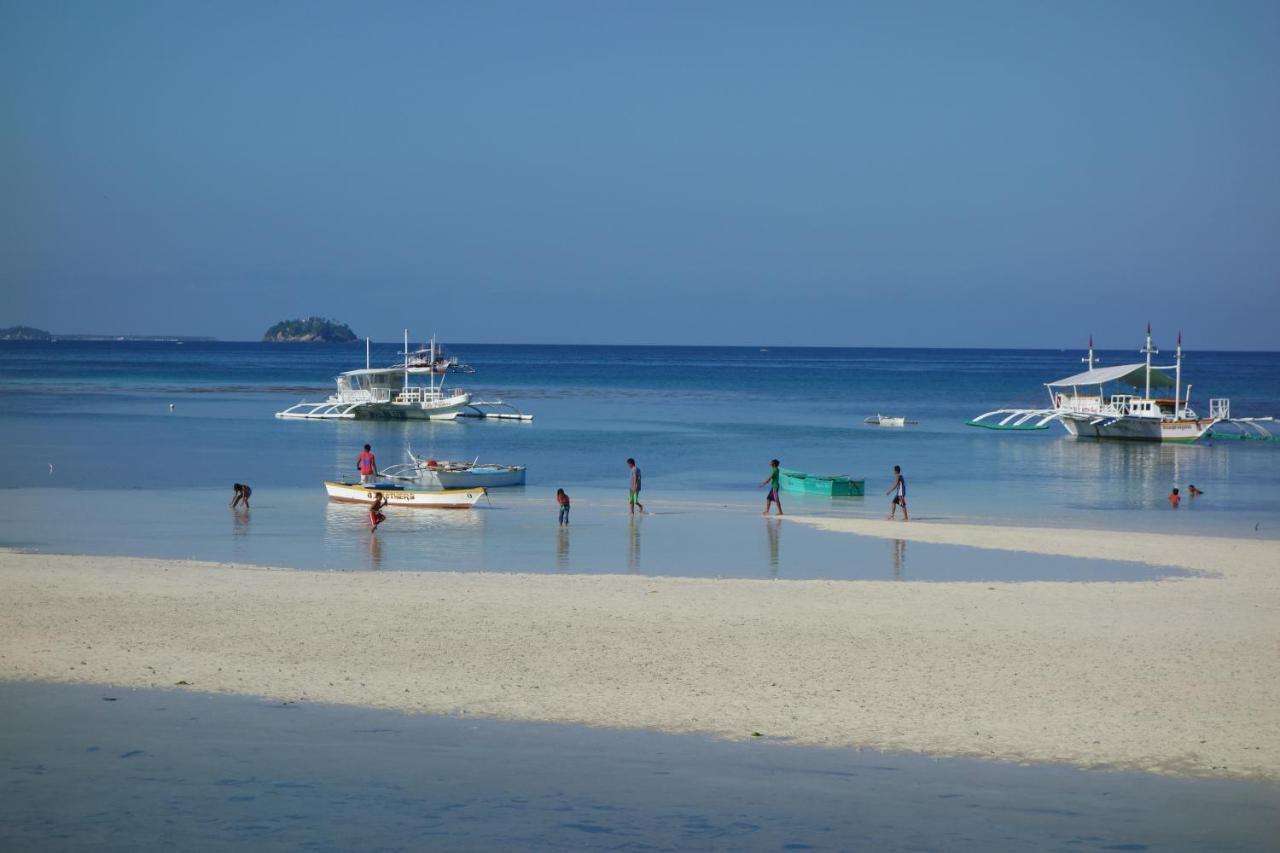 The Shark'S Tail Dive Center Hotel Daanbantayan Ngoại thất bức ảnh
