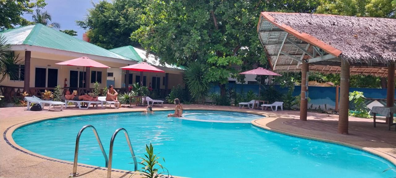 The Shark'S Tail Dive Center Hotel Daanbantayan Ngoại thất bức ảnh