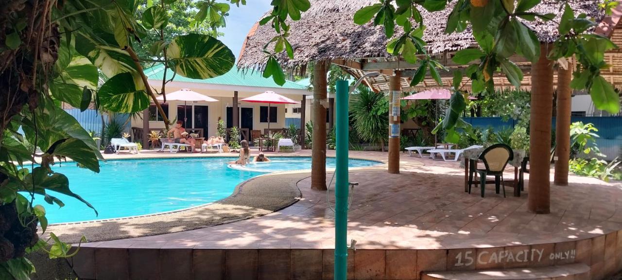 The Shark'S Tail Dive Center Hotel Daanbantayan Ngoại thất bức ảnh