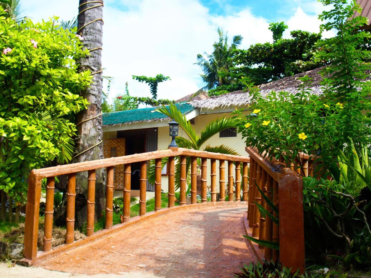 The Shark'S Tail Dive Center Hotel Daanbantayan Ngoại thất bức ảnh
