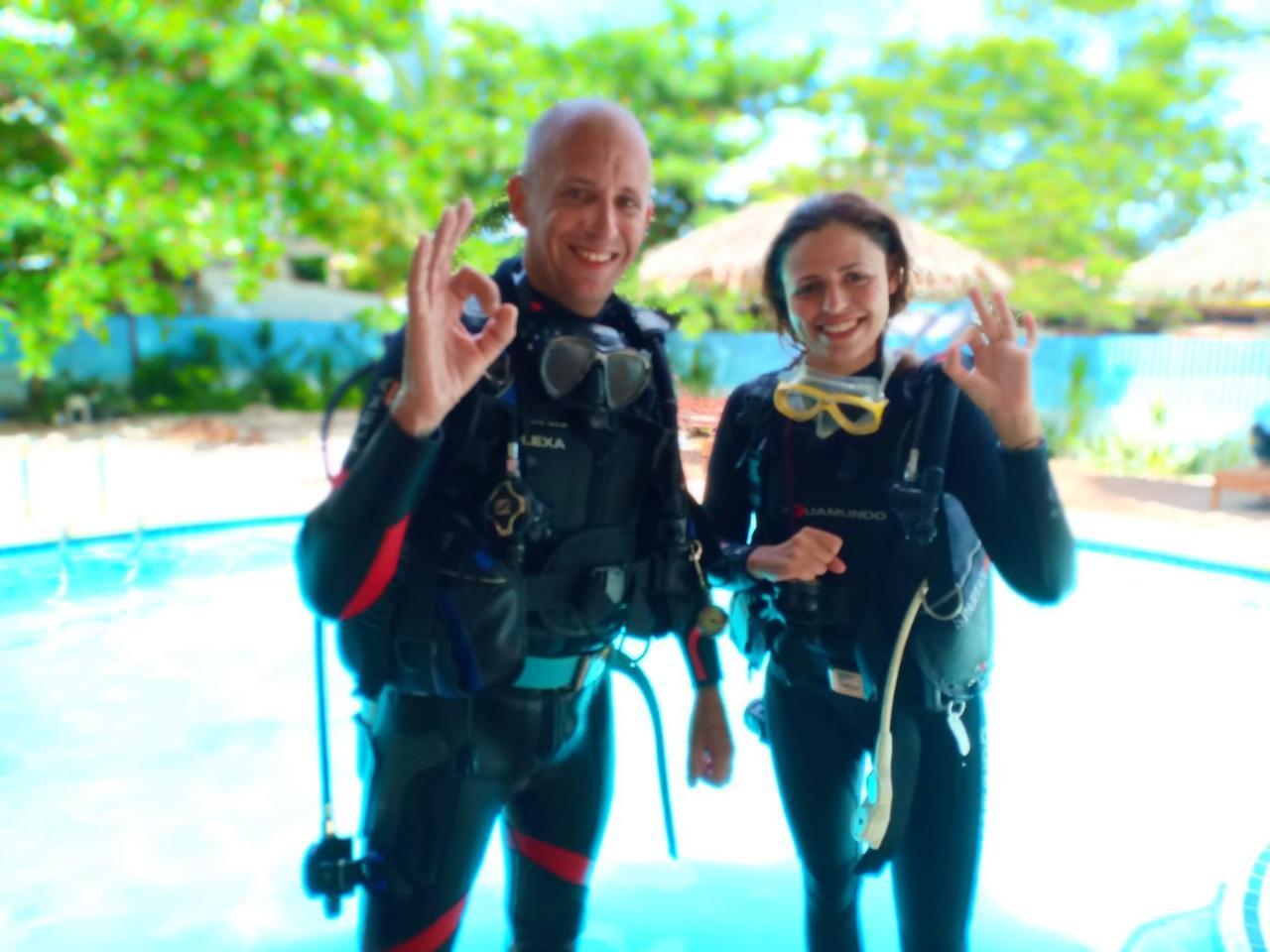The Shark'S Tail Dive Center Hotel Daanbantayan Ngoại thất bức ảnh